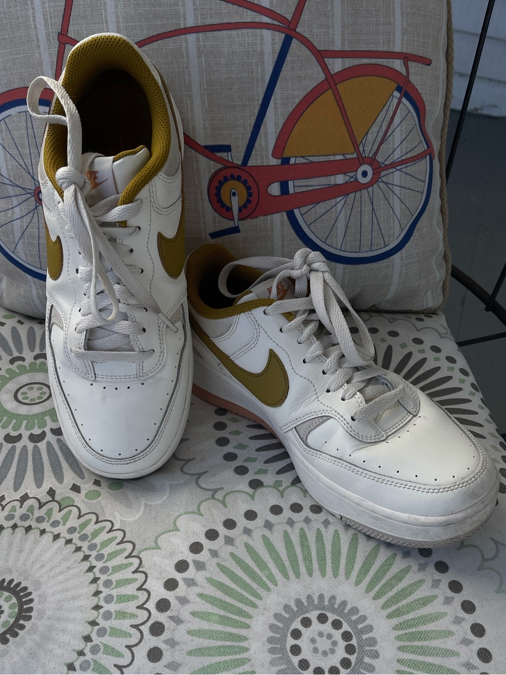 Nike White Leather Sneakers with Mustard Interior and Swoosh